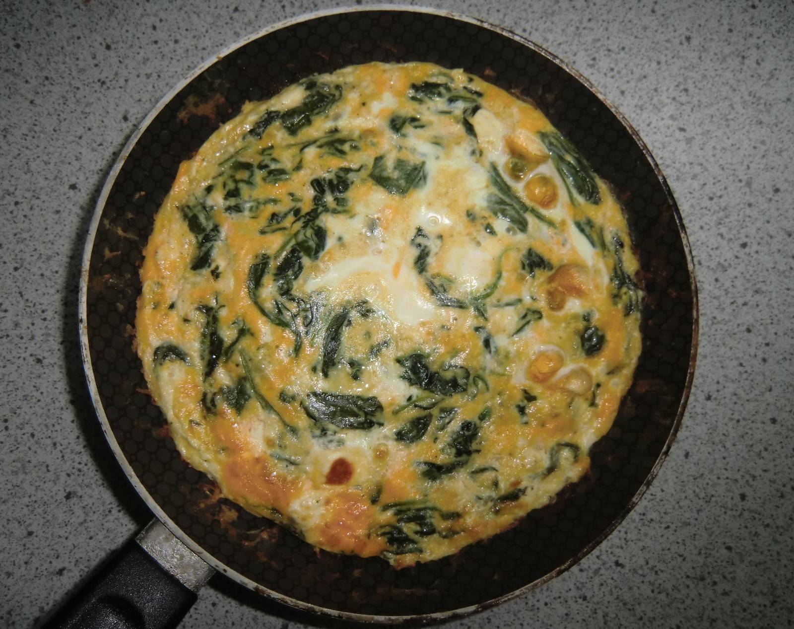Spinatfrittata mit Feta