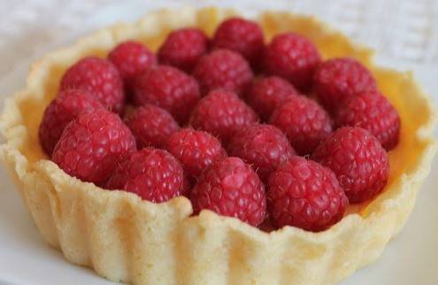 Himbeertartelettes mit Frangipane (Mandelcreme) Rezept - ichkoche.de