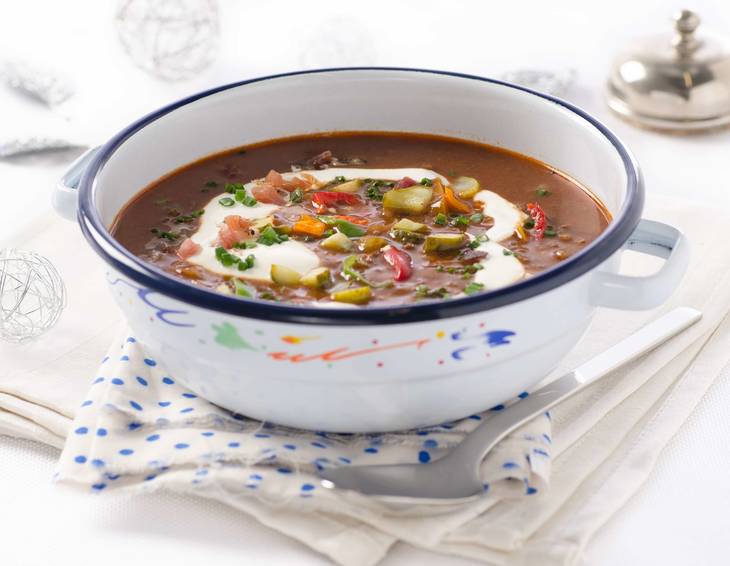 Mitternachtssuppe mit Sauerkraut Mitternachtssuppe mit Sauerkraut