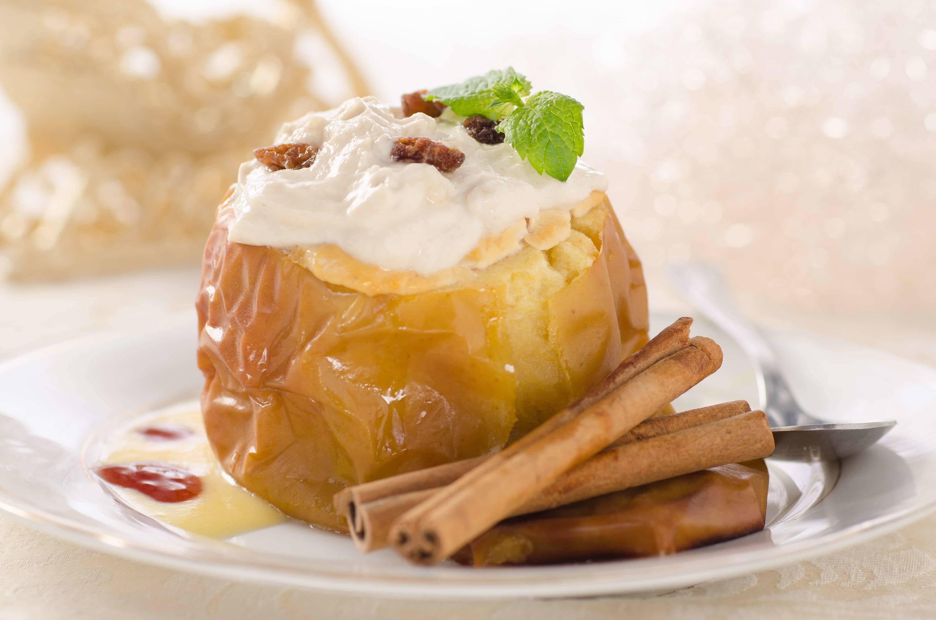 Bratapfel mit Rumrosinen