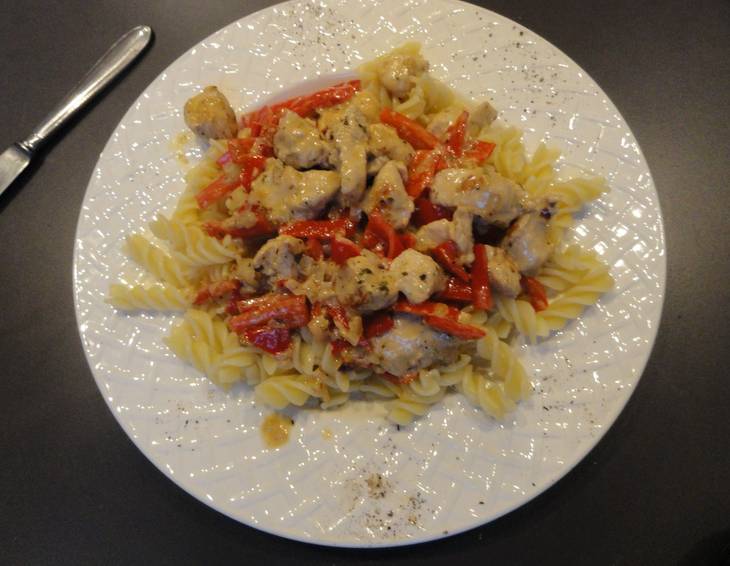 Puten-Paprika-Geschnetzeltes Puten-Paprika-Geschnetzeltes