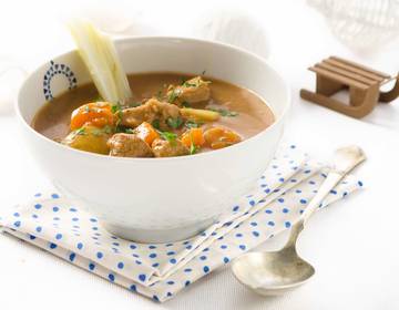 Kaninchen-Eintopf mit Lebkuchensauce Kaninchen-Eintopf mit Lebkuchensauce
