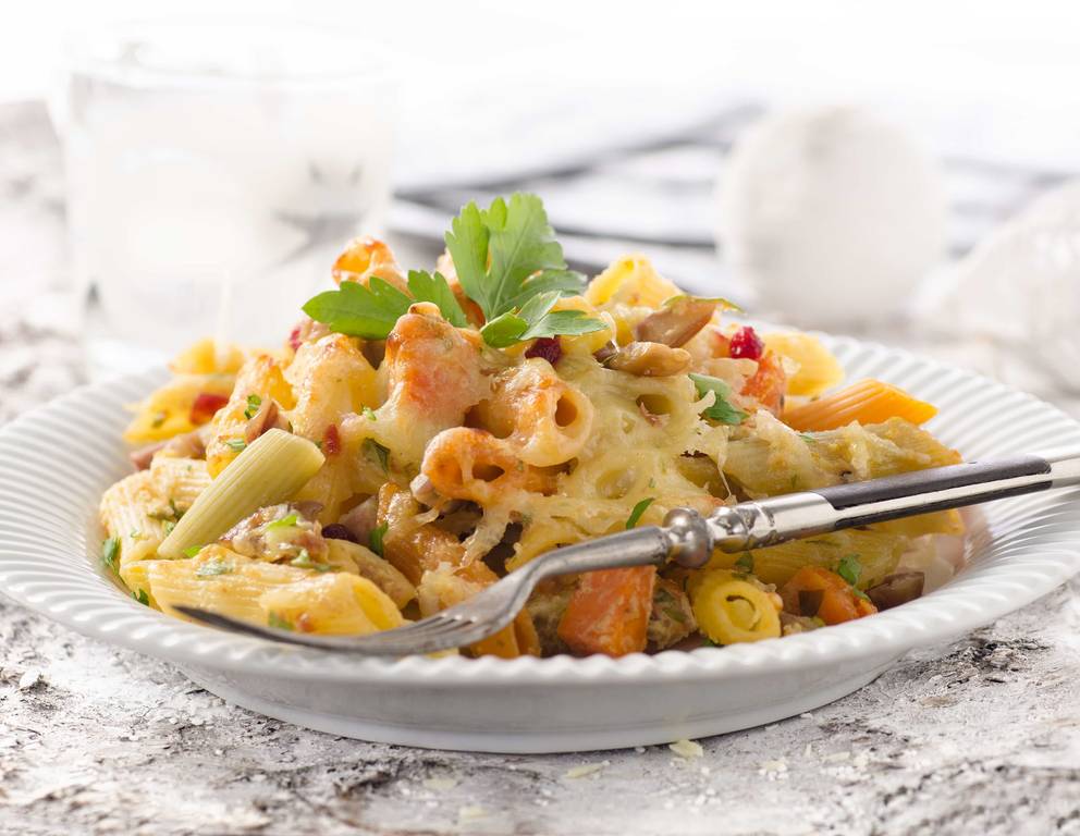 Überbackene Penne mit Süßkartoffeln und Maroni Überbackene Penne mit Süßkartoffeln und Maroni