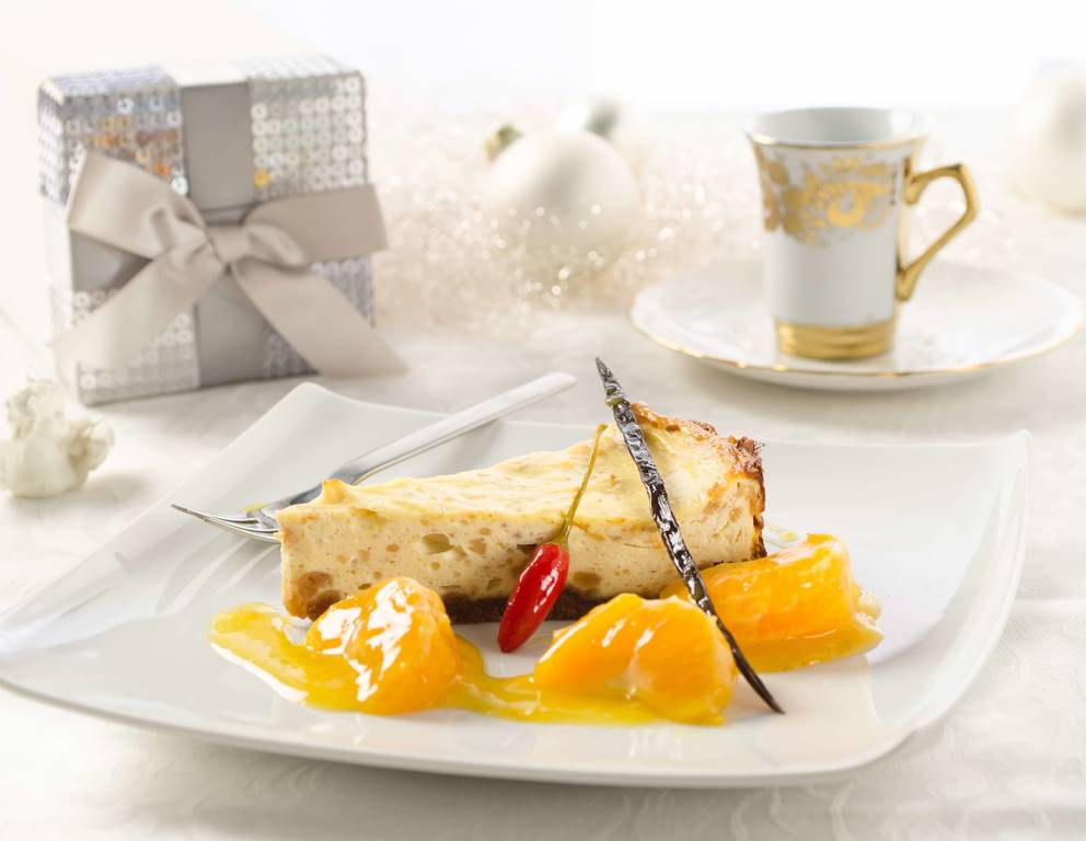 Spekulatius-Cheesecake mit Mandarinen-Chili-Kompott Spekulatius-Cheesecake mit Mandarinen-Chili-Kompott