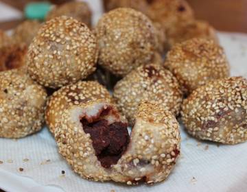 Sesambällchen mit Rote-Bohnen-Paste Sesambällchen mit Rote-Bohnen-Paste