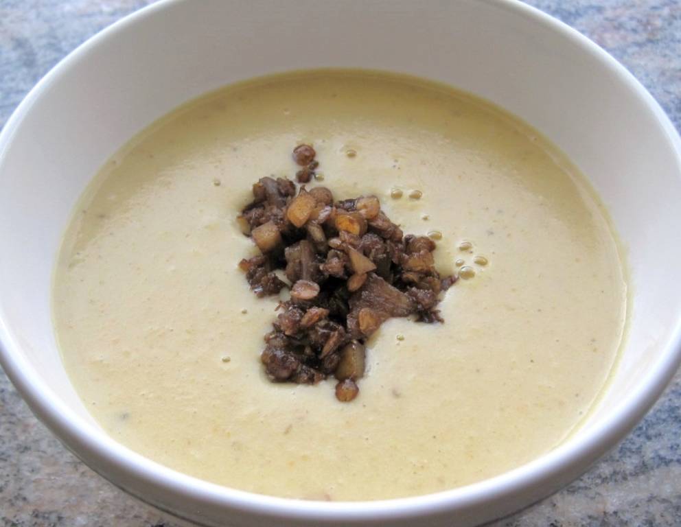 Linsensuppe mit Balsamicolinsen Linsensuppe mit Balsamicolinsen