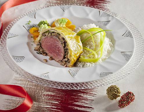 Filet Wellington mit Buttergemüse und Reis 