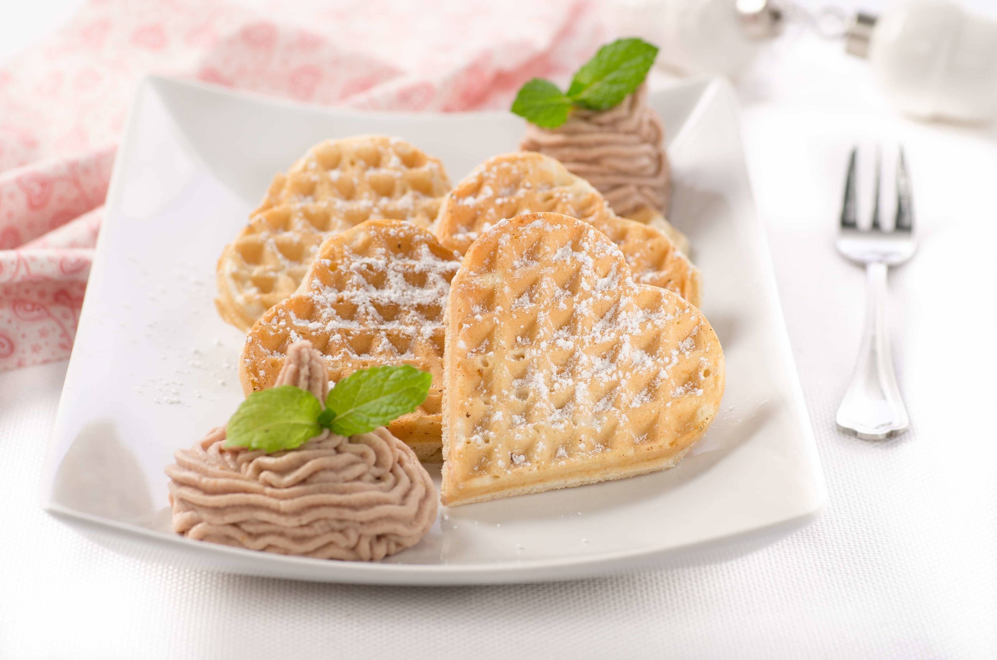 Zimtwaffeln mit Glühweincreme Rezept