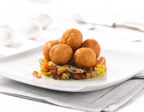 Scharfe Seeforellenbällchen auf Gemüsebett Rezept - ichkoche.ch Scharfe Seeforellenbällchen auf Gemüsebett Rezept - ichkoche.ch