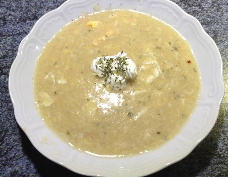 Panadelsuppe mit Ei Panadelsuppe mit Ei