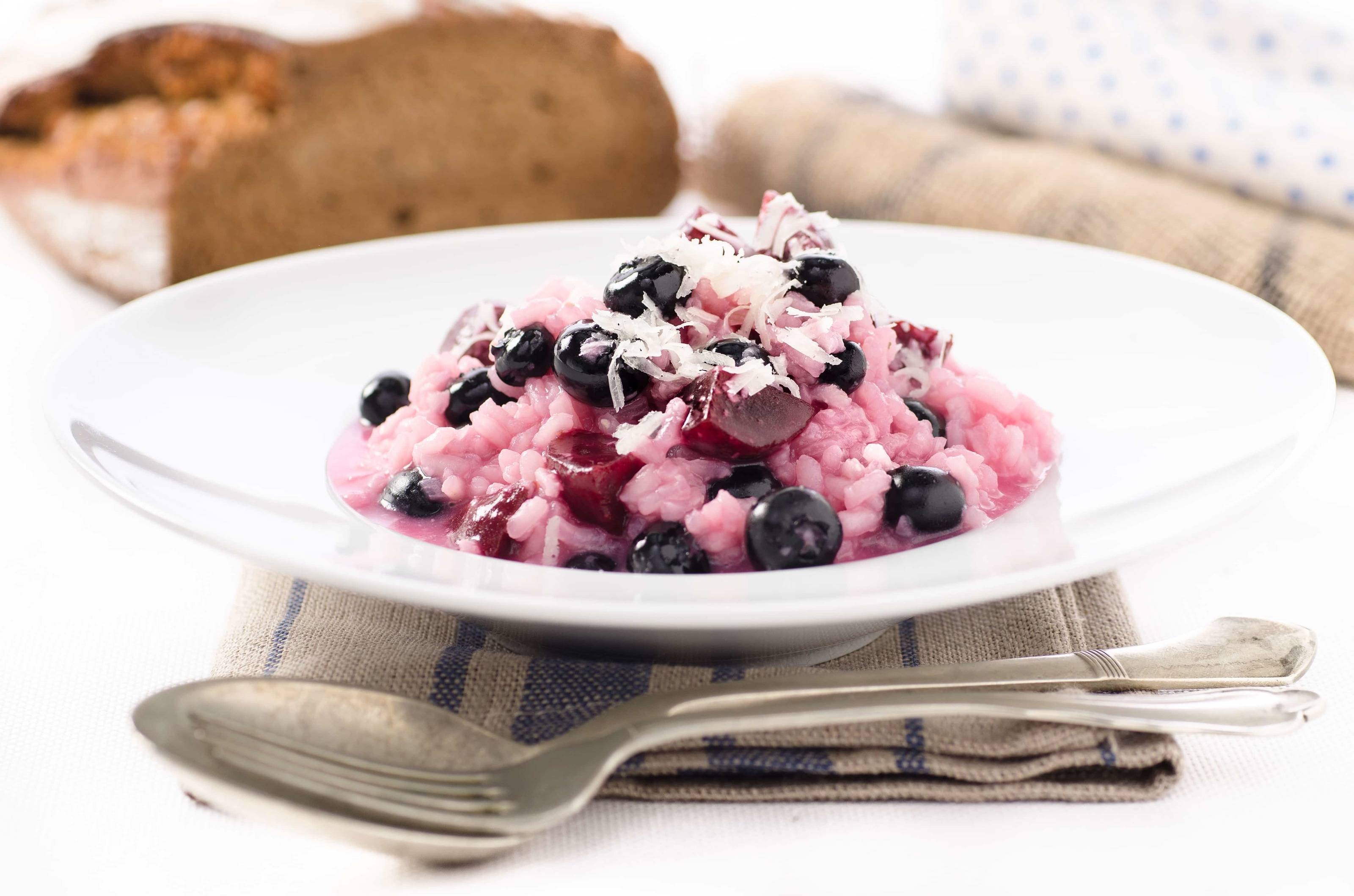 Rote Rüben-Risotto mit Heidelbeeren Rezept