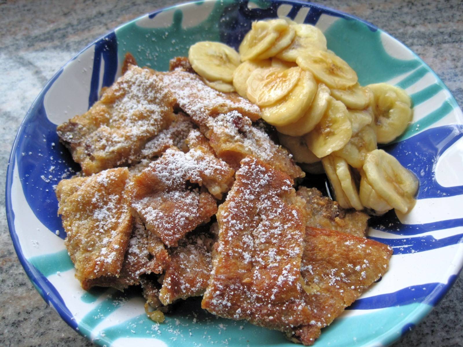 Vollkornschmarren mit Bananen-Carpaccio