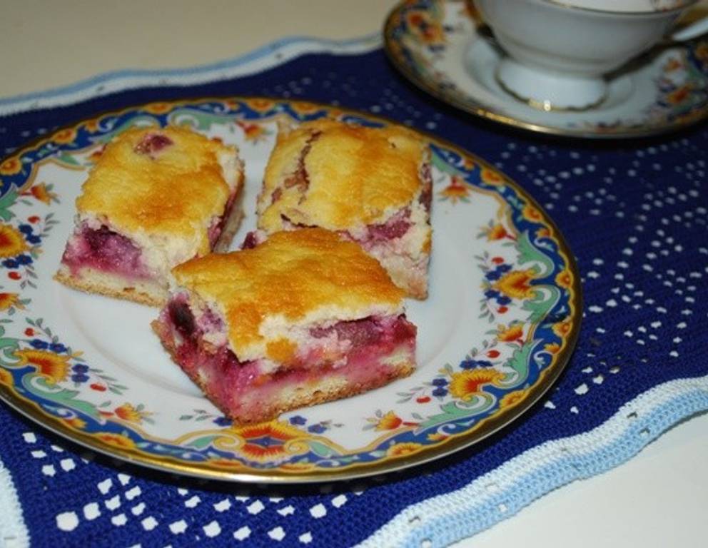 Zwetschkenkuchen mit Grießguss Zwetschkenkuchen mit Grießguss
