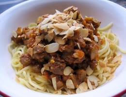 Linguine mit Auberginen-Eier-Sauce Linguine mit Auberginen-Eier-Sauce