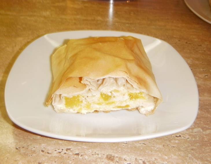 Mango-Topfenstrudel