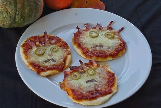Halloween-Pizzagesichter
