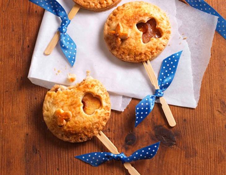 Apple-Pie Pops Apple-Pie Pops