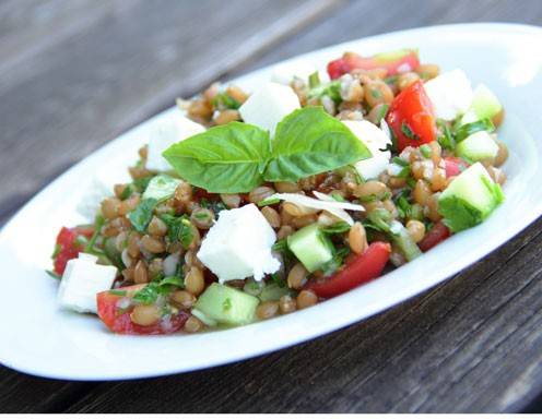 Sommerlicher Urgetreidesalat