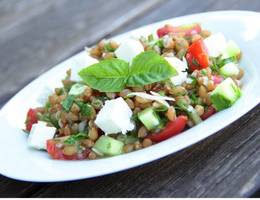 Sommerlicher Urgetreide-Salat Sommerlicher Urgetreide-Salat