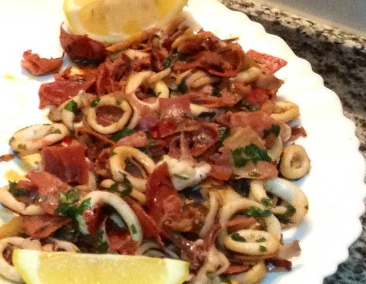 Calamari Ringe mit Schinken Calamari Ringe mit Schinken