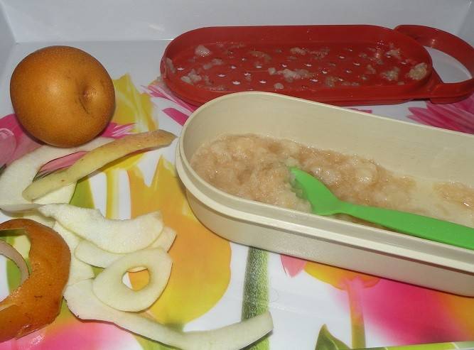 Nashi-Birnen-Brei fürs Baby Rezept - ichkoche.ch Nashi-Birnen-Brei fürs Baby Rezept - ichkoche.ch