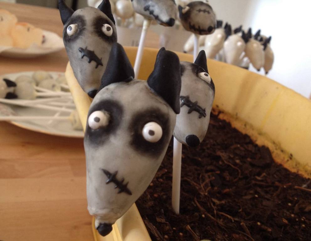 Frankenweenie Cake-Pops Frankenweenie Cake-Pops