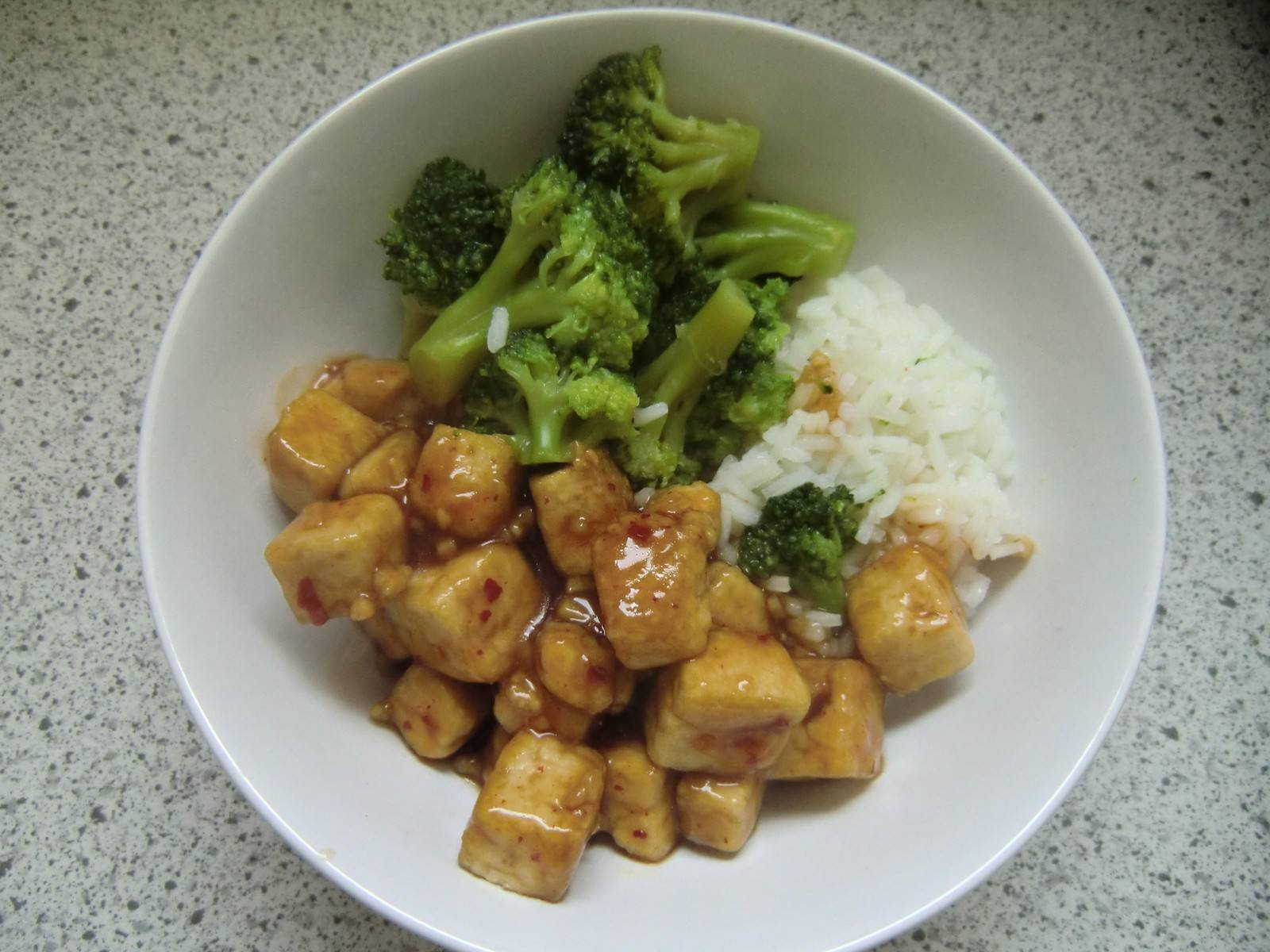 Tofu Süß-Scharf Rezept - ichkoche.ch