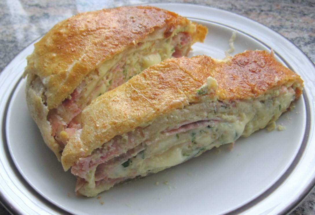 Schinken-Käse-Strudel