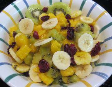 Exotischer Obstsalat Exotischer Obstsalat