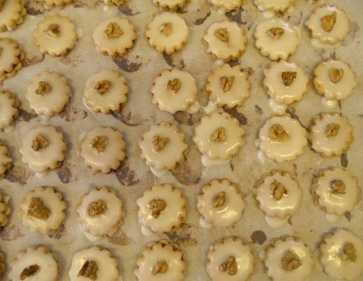Vegane Walnusskekserl vom Christkind Vegane Walnusskekserl vom Christkind