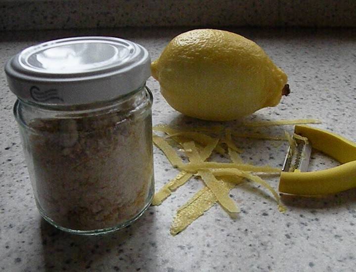 Zitronenzucker Bio und selbstgemacht Rezept - ichkoche.de