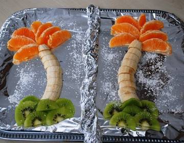 Palmen aus Früchten Palmen aus Früchten