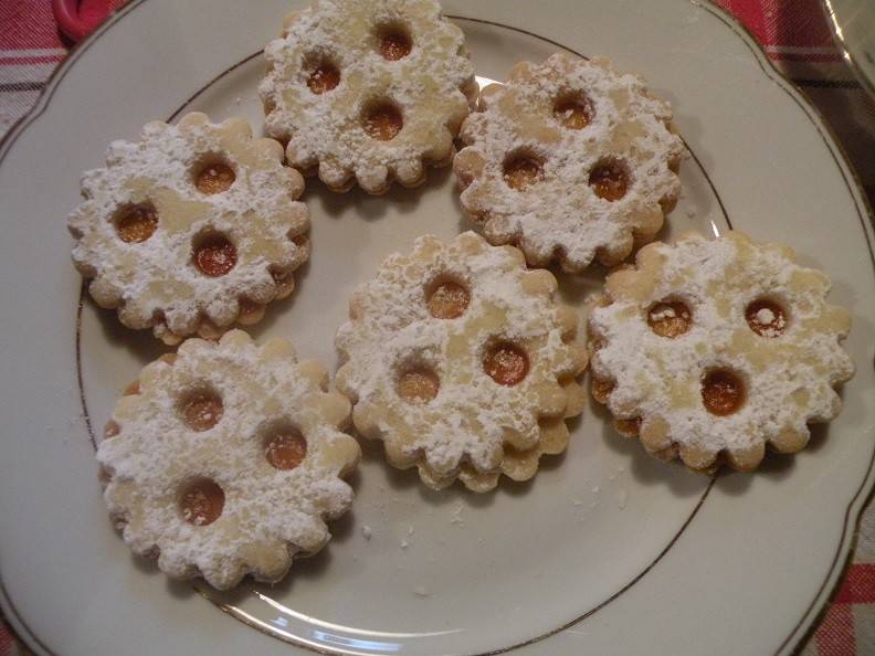 Spitzbuben Vollwert Rezept - ichkoche.de Spitzbuben Vollwert Rezept - ichkoche.de