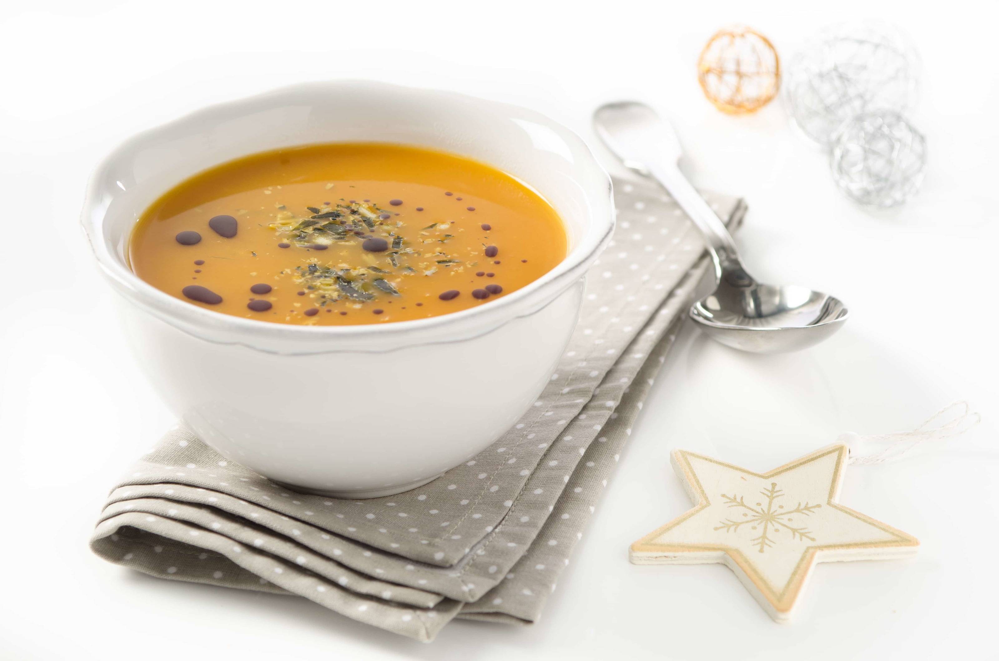 Rezept für Kürbis-Kokosnuss-Curry-Suppe