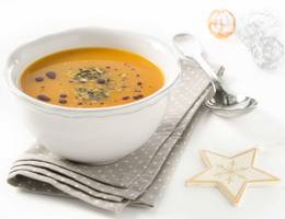 Kürbis-Kokosnuss-Curry-Suppe Kürbis-Kokosnuss-Curry-Suppe
