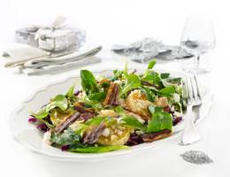 Rotkraut-Vogerlsalat mit Maroni, Speck und Orangen Rotkraut-Vogerlsalat mit Maroni, Speck und Orangen