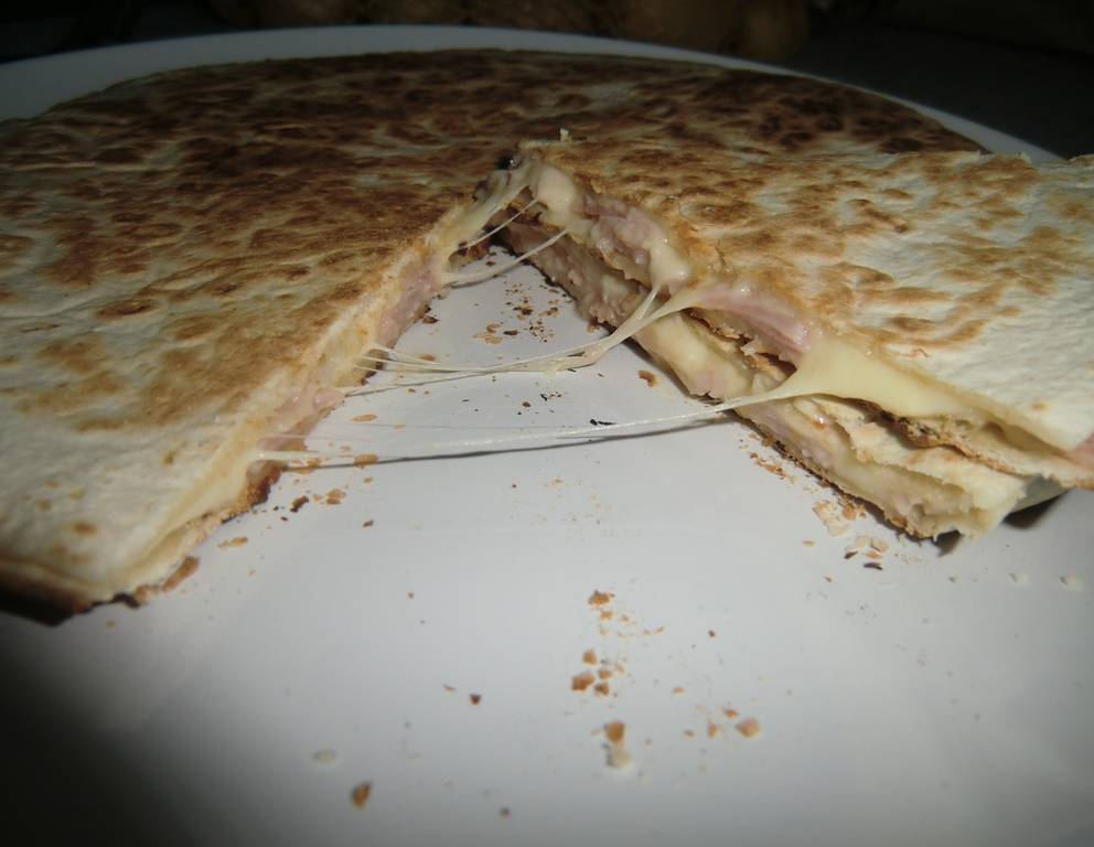 Schinkenquesadilla Schinkenquesadilla