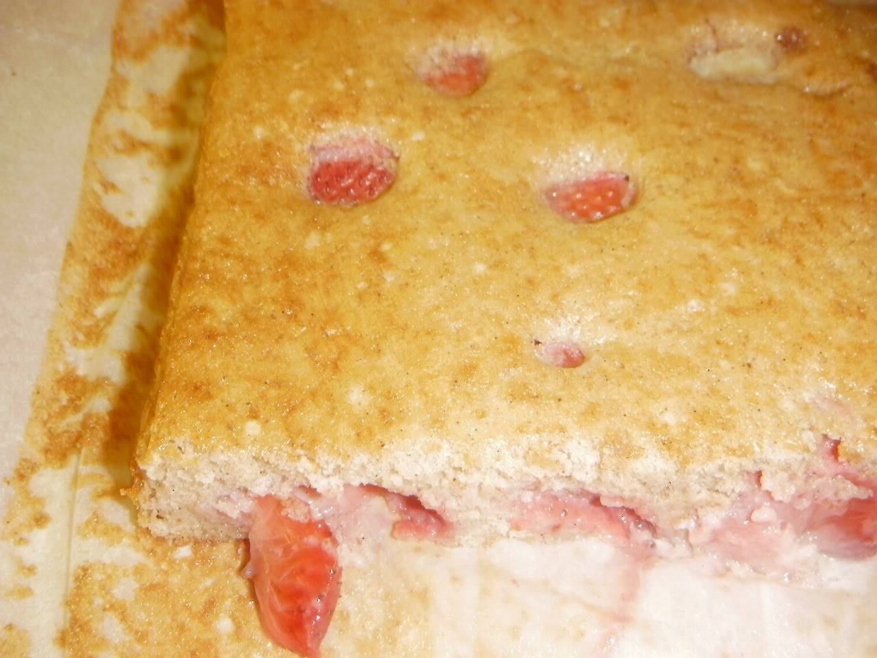 Dinkelvollkorn-Erdbeerkuchen