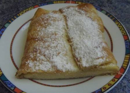 Topfenstrudel