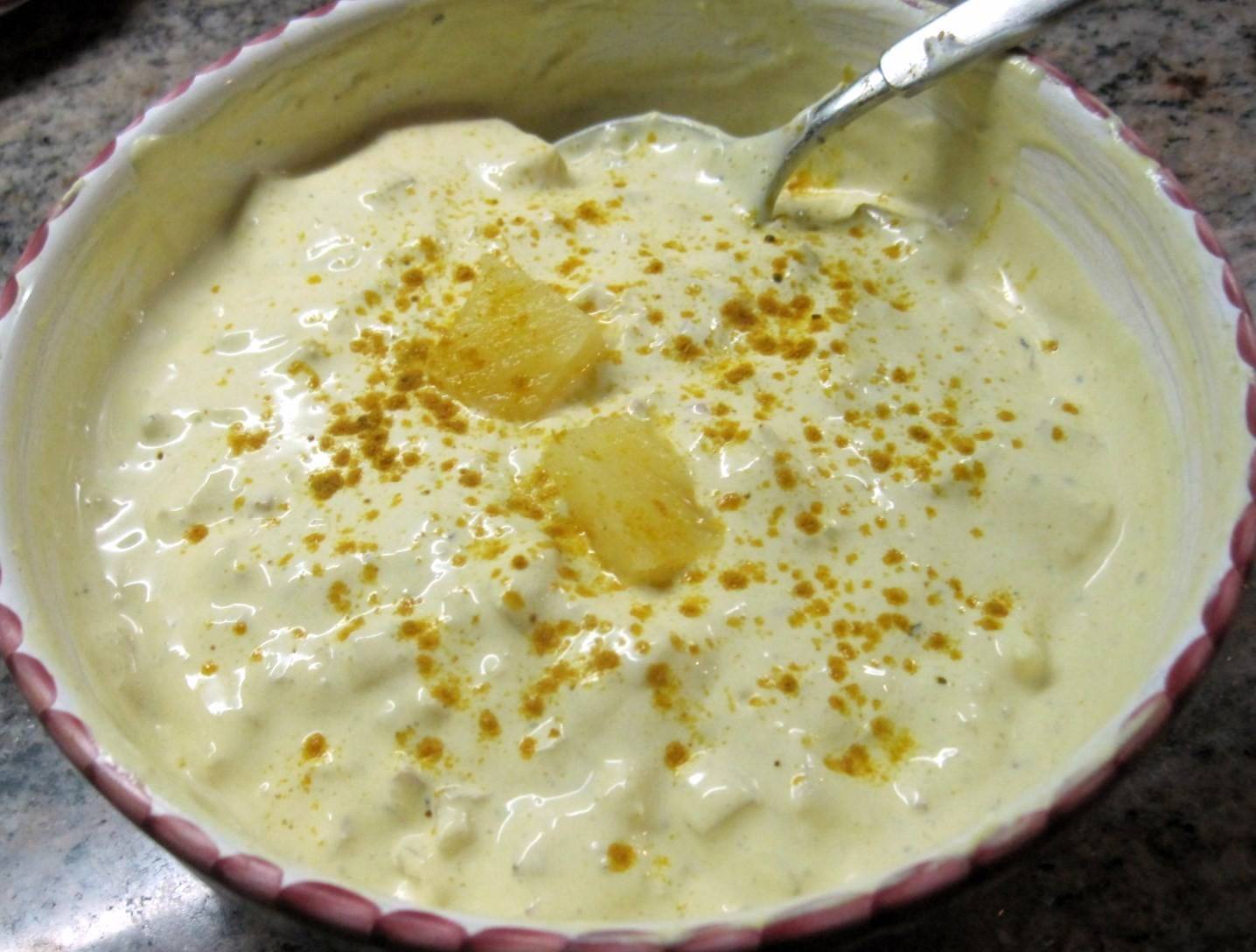 Ananas-Curry-Sauce für Fondue