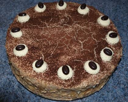 Cappuccino-Nuss-Torte