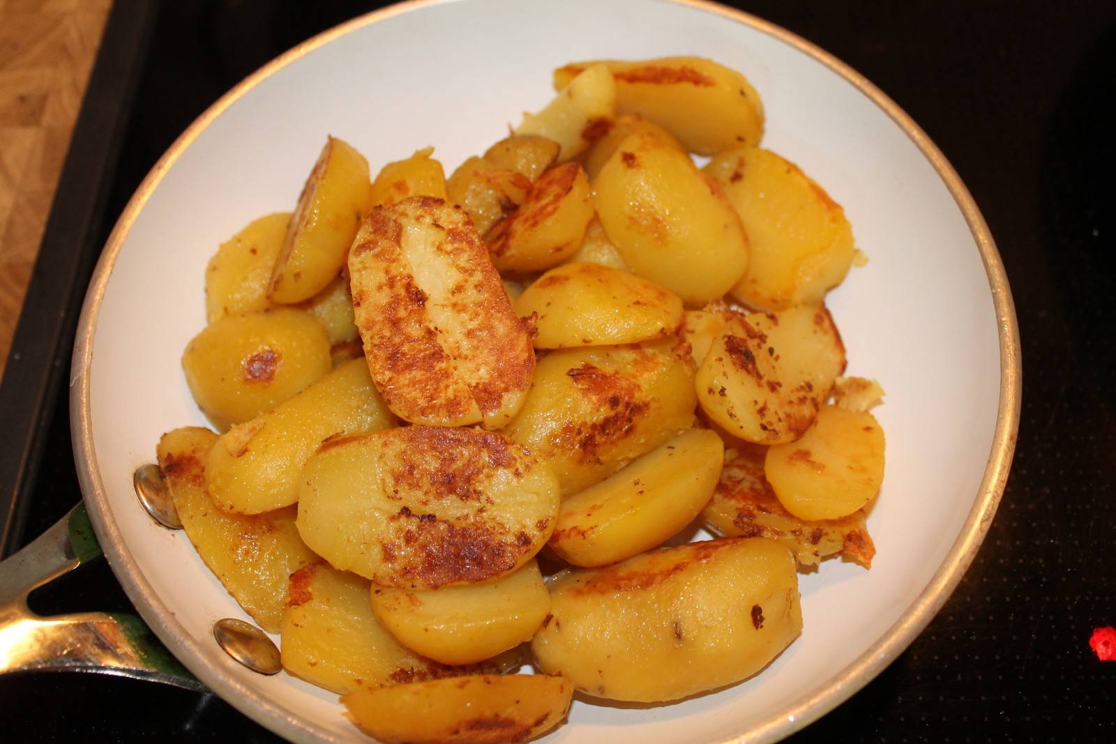 Bratkartoffeln Rezept - ichkoche.de Bratkartoffeln Rezept - ichkoche.de