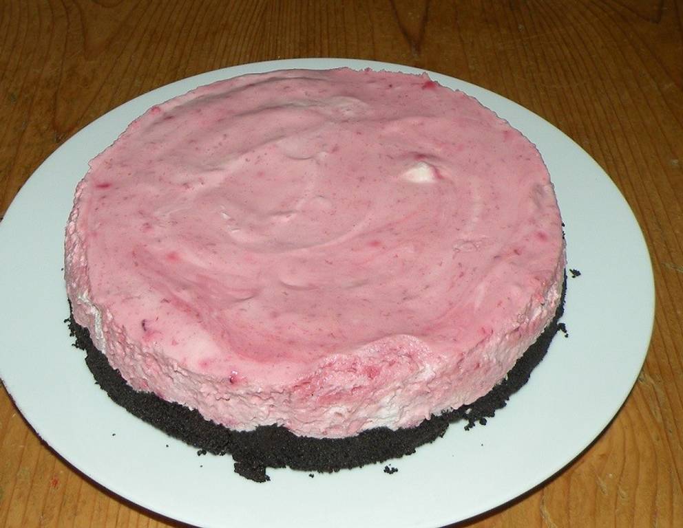 Oreo-Himbeer-Schaum-Torte Oreo-Himbeer-Schaum-Torte
