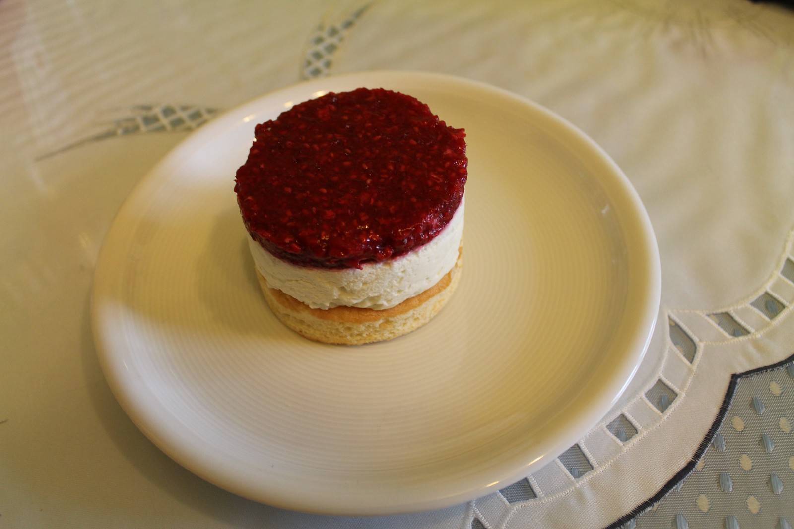 Himbeer-Topfen-Törtchen Rezept - ichkoche.de Himbeer-Topfen-Törtchen Rezept - ichkoche.de