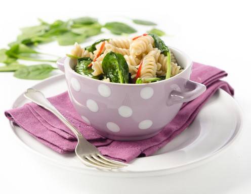 Spirelli mit Babyspinat und Chili Rezept