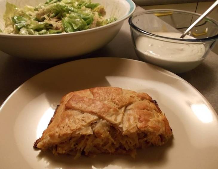 Blätterteig-Krautstrudel Blätterteig-Krautstrudel