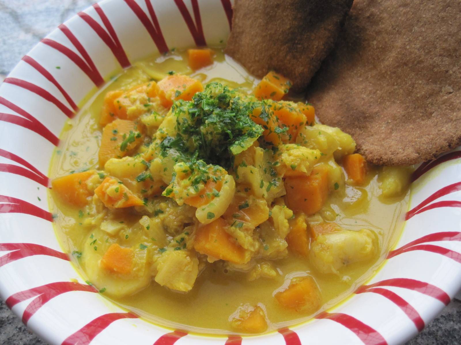 Fischcurry mit Süßkartoffeln