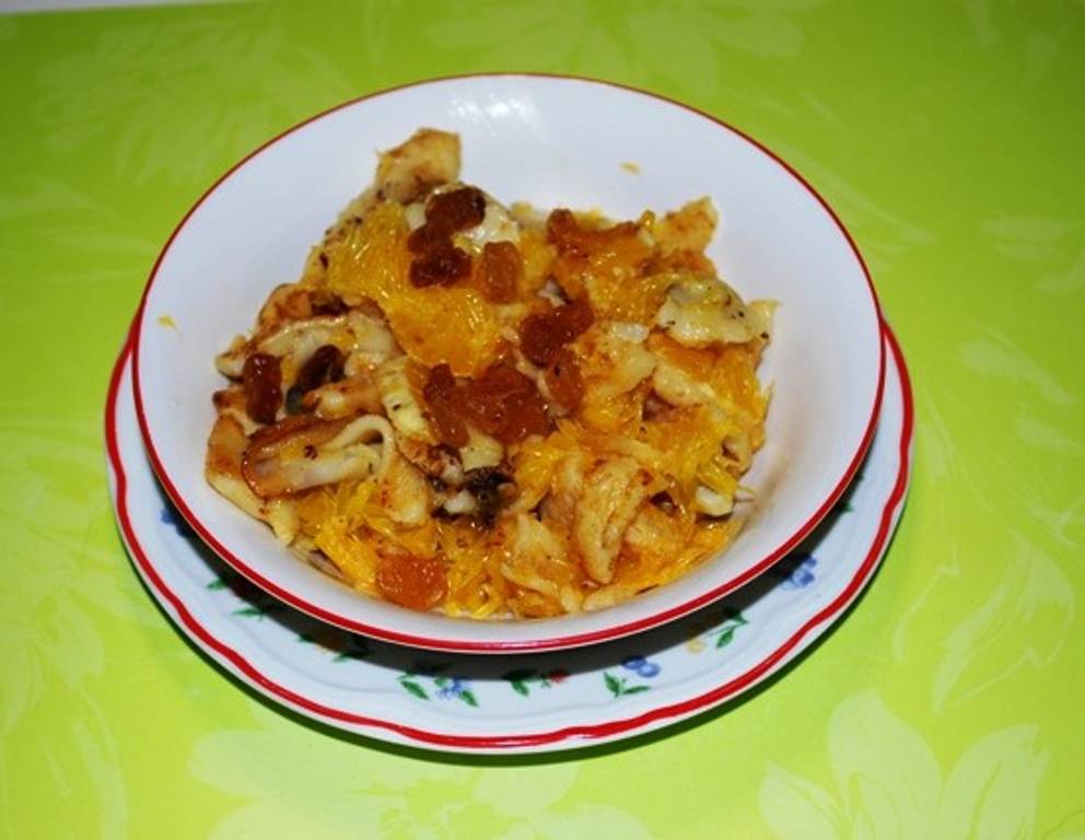 Orangenschmarren mit besoffenen Rosinen Orangenschmarren mit besoffenen Rosinen