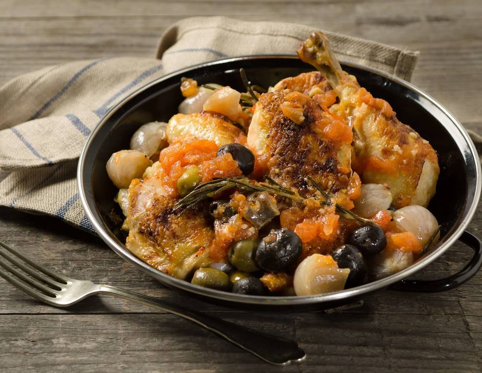 Zitronen-Knoblauchhühnchen mit Oliven Zitronen-Knoblauchhühnchen mit Oliven