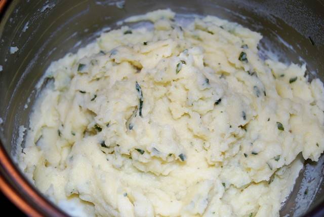 Kartoffelpüree mit Kräutern